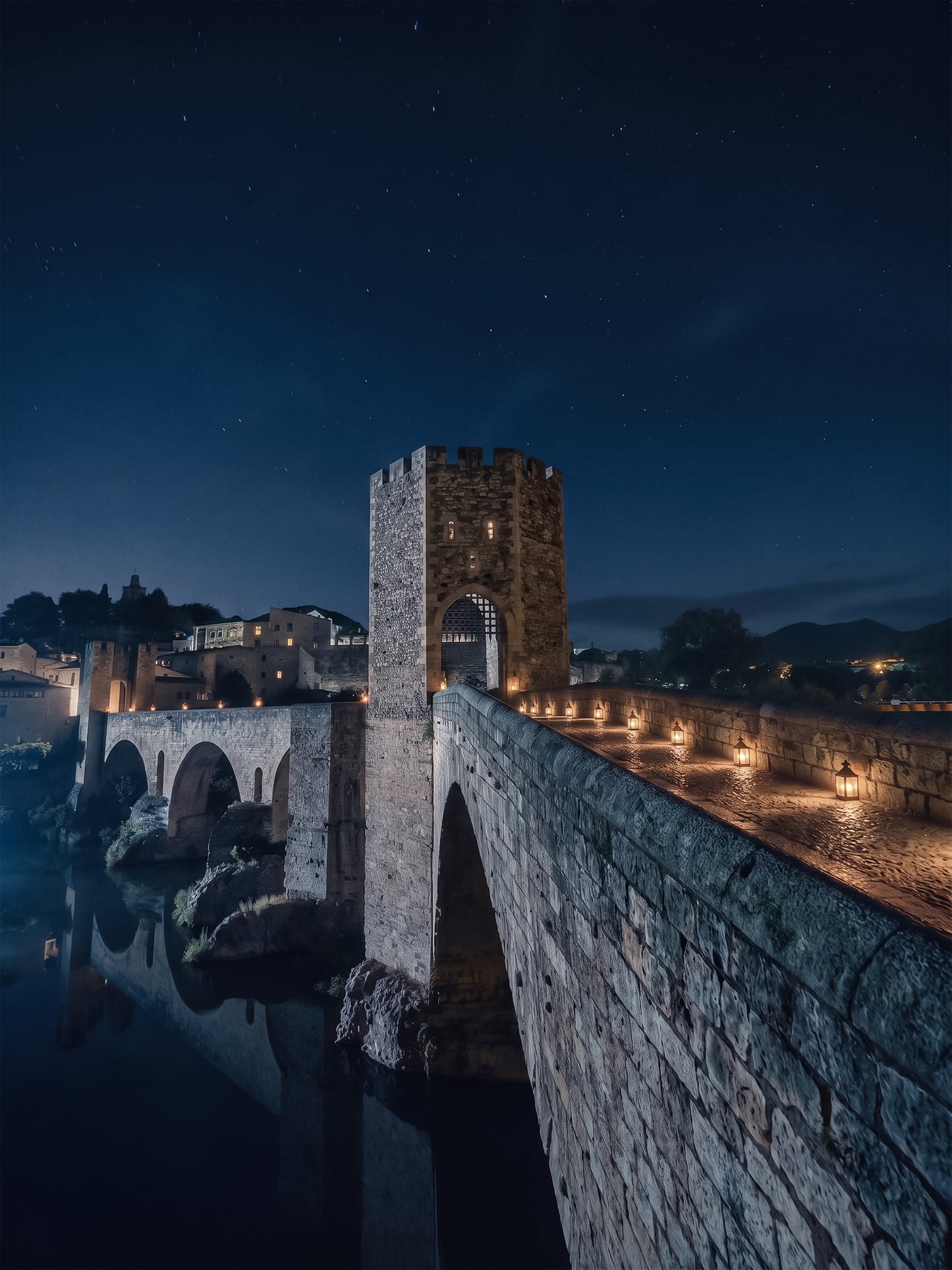The Symmetry of the Threshold: Besalú