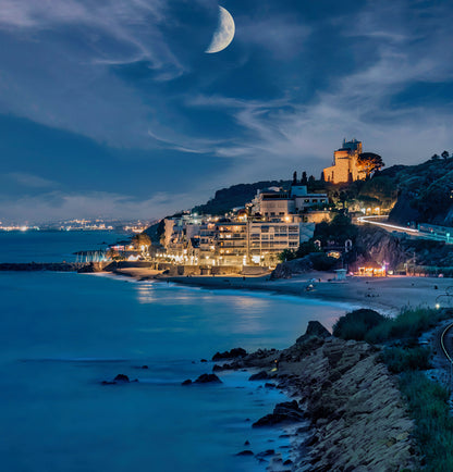 Crescent Cove: Cala Sant Francés