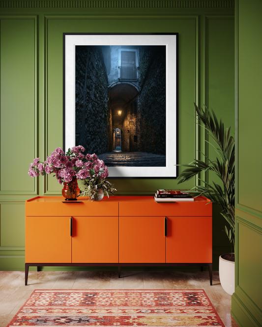 Echoes of Antiquity: El Call Jueu de Girona — copia fine art en edición limitada de Marco Zouvek (imagen 3).