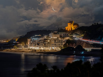 Veiled Moon: Cala Sant Francés