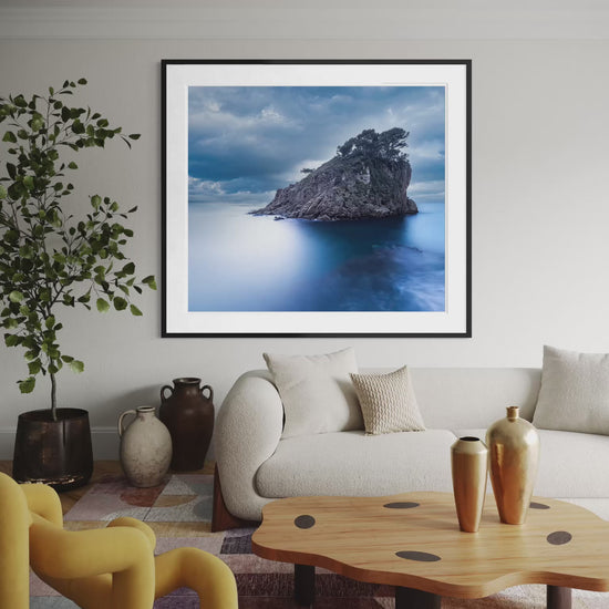 Islet of Blue: Cala Sant Francés, vídeo de la impresión enmarcada en un interior